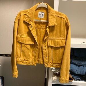 Zara Women's Yellow Jacket